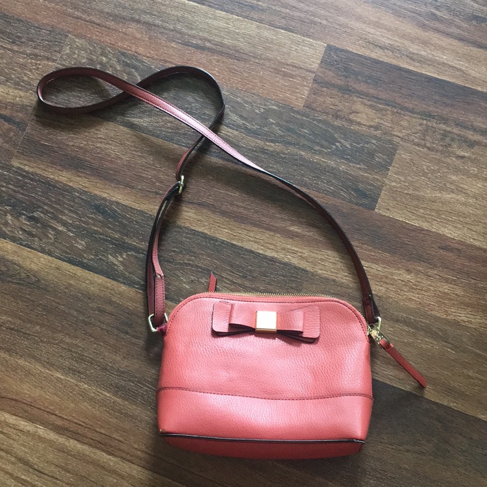 Coral Jessica Simpson Cross Body Purse!
